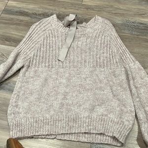 Use to wear it all the time in high school super cute just don’t wear it anymore